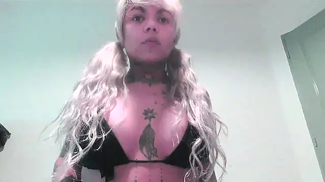 serena  vedette online show from 09/25/25, 10:52