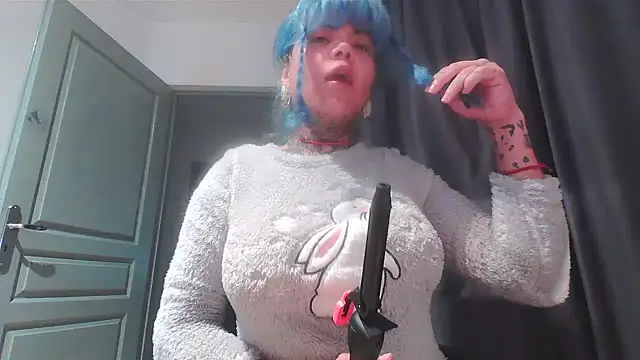 serena  vedette online show from 11/29/25, 09:23