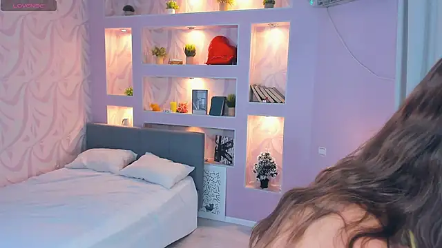 FloraDobb online show from 02/20/26, 07:21