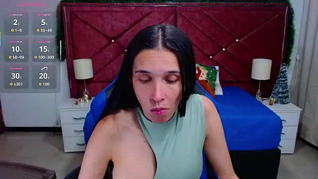 Snapshot of victoria_adams07 chatting on 12/13/25, 07:53 victoria adams07 online show from 12/13/25, 07:53