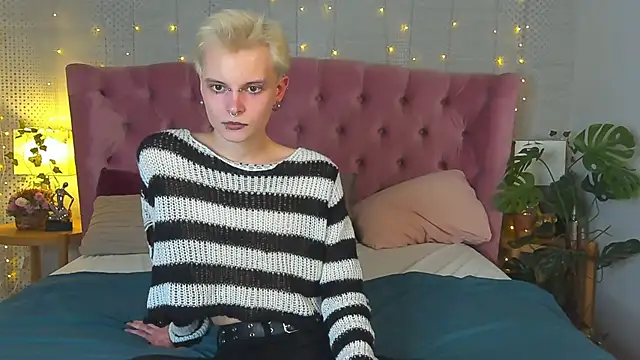 DemianEnglen online show from 01/21/25, 09:04