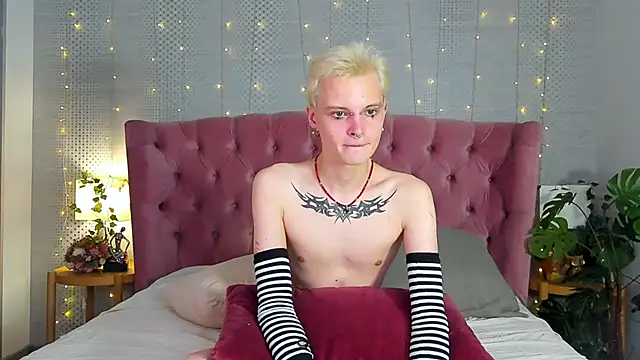 DemianEnglen online show from 01/25/25, 12:17