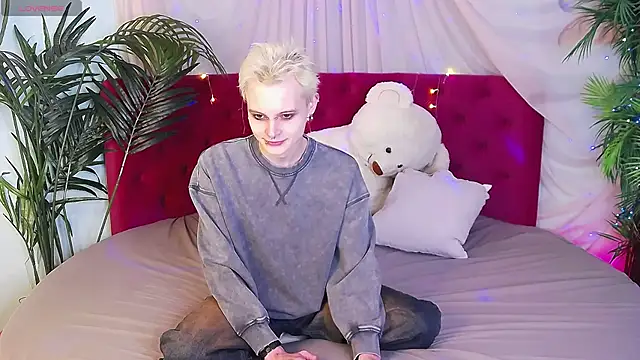 DemianEnglen online show from 02/04/25, 08:38