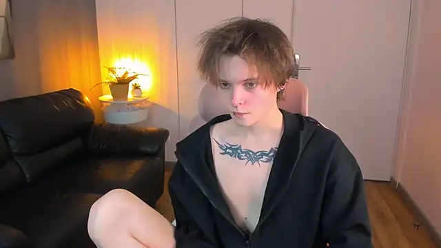 DemianEnglen online show from 04/09/26, 03:28