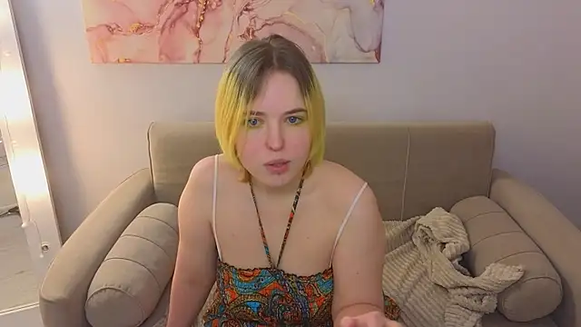 Snapshot of Manic_pixie_ chatting on 01/22/25, 03:51 Manic pixie online show from 01/22/25, 03:51