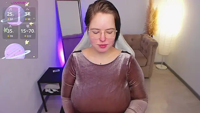 Manic pixie  online show from 03/22/26, 04:10