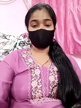 Simran-001 online show from 03/07/25, 04:55