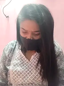 Simran-001 online show from 01/14/26, 03:39