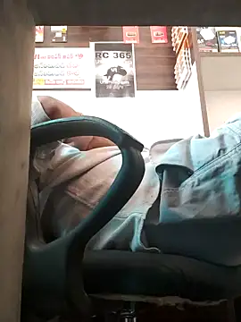 RaviRoy2326 online show from 02/13/25, 06:41