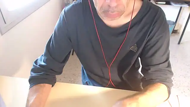 Snapshot of choice669 chatting on 03/12/26, 03:29 choice669 online show from 03/12/26, 03:29