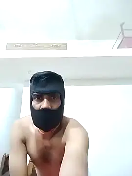 Snapshot of USHA_BHABHI chatting on 01/19/26, 04:00 USHA BHABHI online show from 01/19/26, 04:00