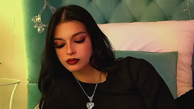 BeverlyMost online show from 12/21/25, 07:37