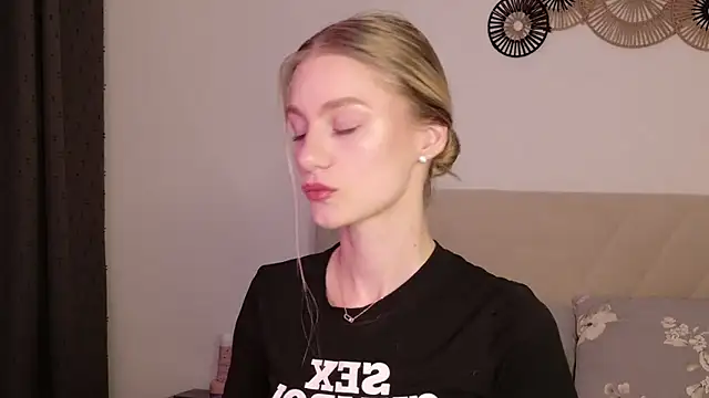 GabriellaOlsen online show from 05/19/26, 05:30