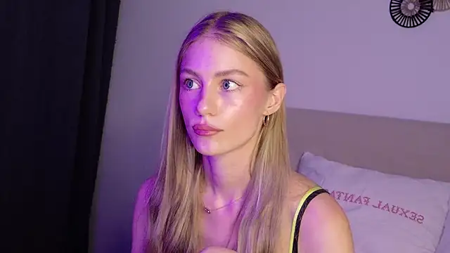 GabriellaOlsen online show from 07/22/26, 04:21