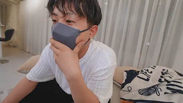 Snapshot of hansha_kun chatting on 05/26/26, 12:23 hansha kun online show from 05/26/26, 12:23