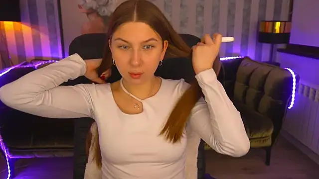 AureliaBliss  online show from 02/05/25, 07:20