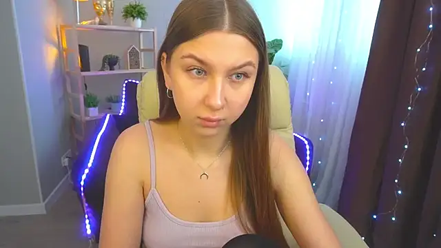 AureliaBliss  online show from 02/07/25, 06:45