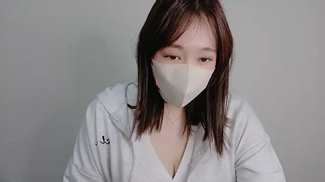 mio7635 online show from 06/12/26, 02:16