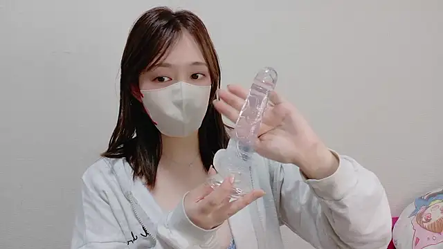 Snapshot of mio7635 chatting on 06/23/26, 02:15 mio7635 online show from 06/23/26, 02:15