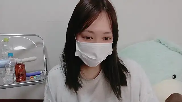Snapshot of mio7635 chatting on 08/02/26, 01:42 mio7635 online show from 08/02/26, 01:42
