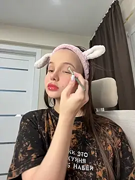 Snapshot of RussianFuckingMachine chatting on 12/17/25, 08:26 RussianFuckingMachine online show from 12/17/25, 08:26