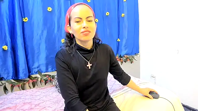 ShairaMarss online show from 10/12/25, 11:20