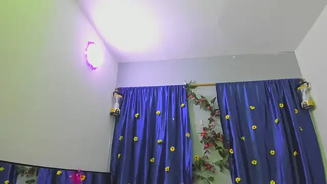 ShairaMarss online show from 11/18/25, 02:32