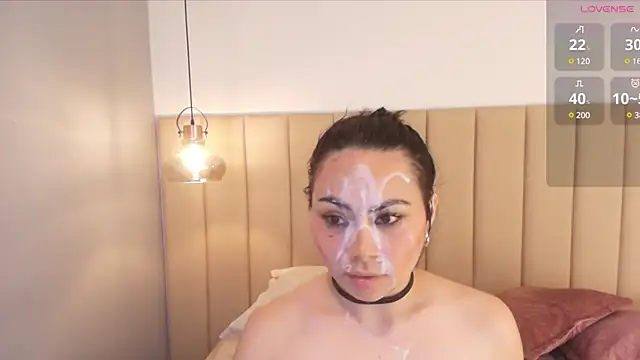 Naomymonroe  online show from 03/03/25, 09:37