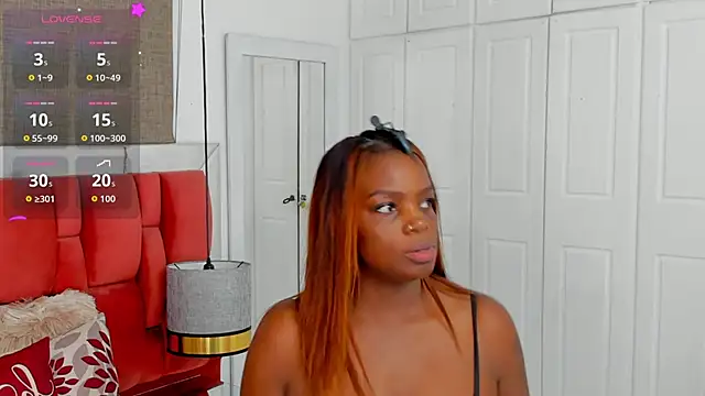 NatyParker online show from 09/30/25, 01:27