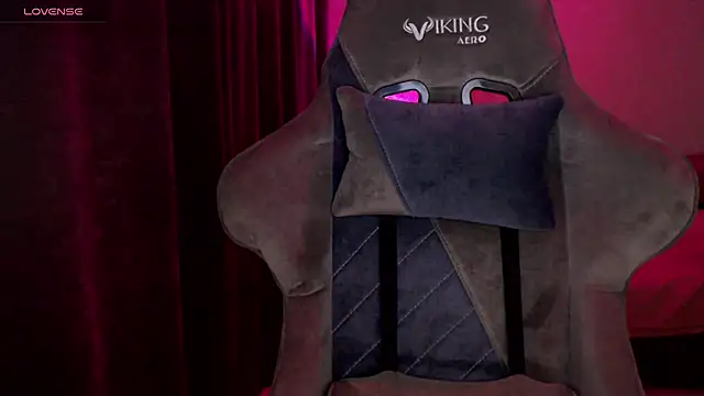 Ohmy Nora  online show from 03/06/25, 01:16