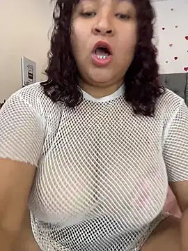 KarlaWild online show from 05/01/26, 06:56