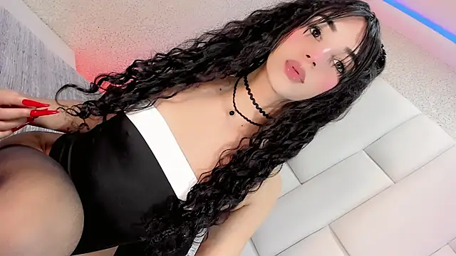 Angeles Busst online show from 04/14/26, 09:21