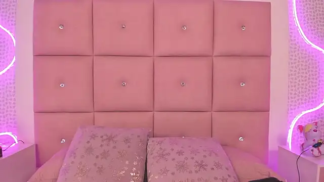 CAYLINCOLLINS online show from 02/07/26, 03:54