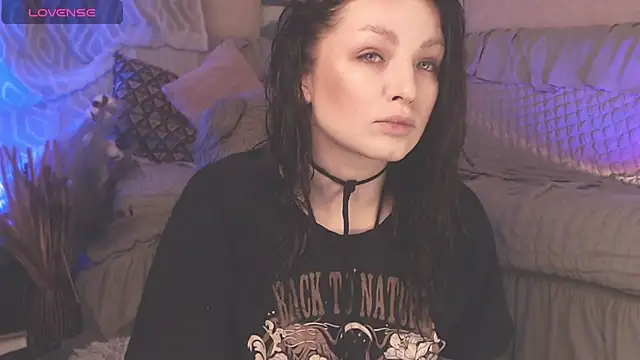 BritneyBarker online show from 02/13/25, 02:12