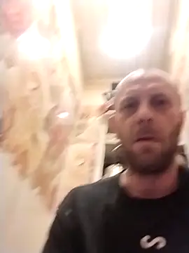 MaxDevilWhite online show from 04/28/26, 12:53