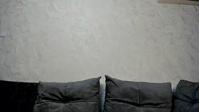 Yuki miiii online show from 01/28/25, 04:29