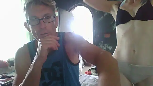 xylegs online show from 02/08/25, 07:59