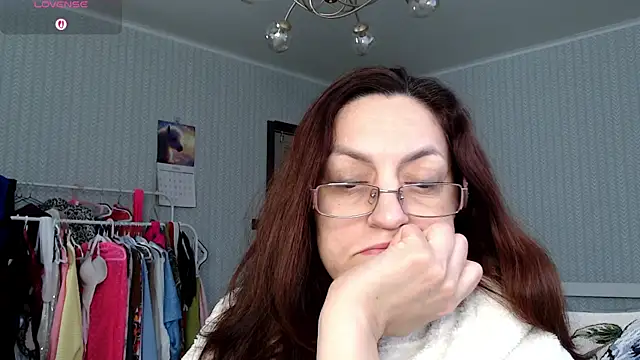 Soffya Soy online show from 04/04/26, 04:00