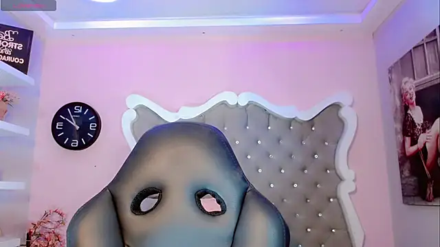 CamiiGarcia online show from 02/28/25, 11:47