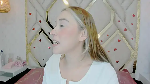 Lannajansen online show from 03/01/25, 01:29