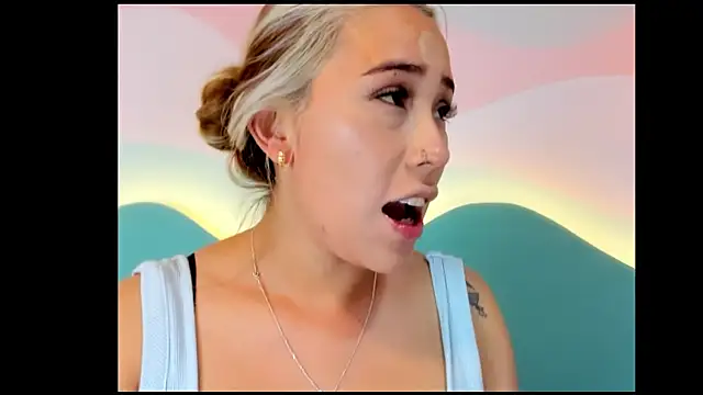 Lannajansen online show from 01/13/26, 02:22