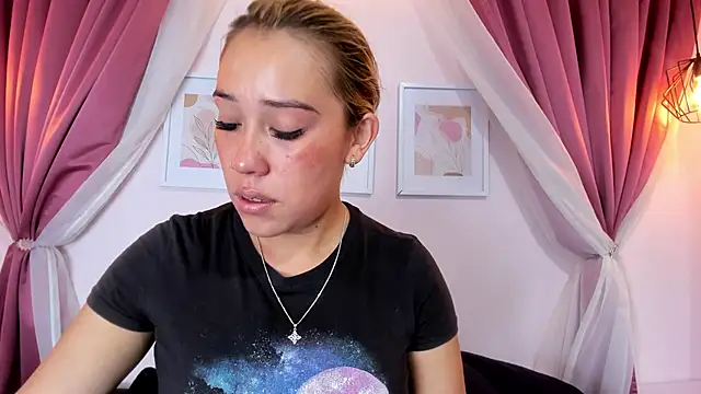 Lannajansen online show from 05/14/26, 01:40