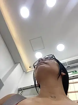 ruby  00 online show from 03/19/25, 09:37