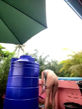 Snapshot of White_Lu chatting on 11/22/25, 03:05 White Lu online show from 11/22/25, 03:05