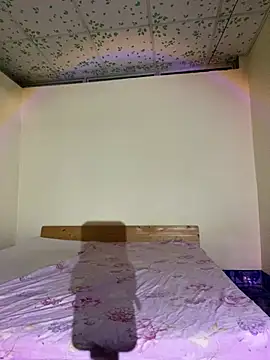 White Lu online show from 04/02/26, 02:09