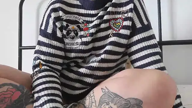 bunnyfox420 online show from 04/13/26, 04:12