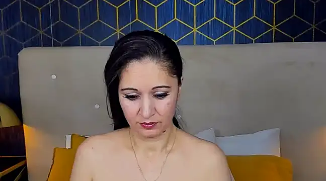 Snapshot of ValeryBlakes chatting on 02/21/25, 08:27 ValeryBlakes online show from 02/21/25, 08:27