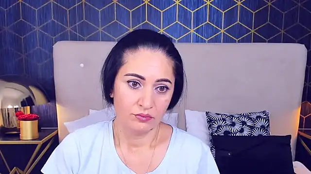 Snapshot of ValeryBlakes chatting on 10/08/25, 07:22 ValeryBlakes online show from 10/08/25, 07:22