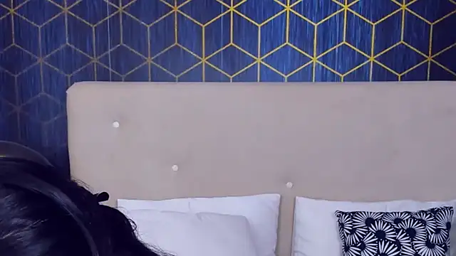 Snapshot of ValeryBlakes chatting on 10/16/25, 06:20 ValeryBlakes online show from 10/16/25, 06:20