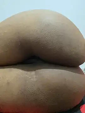 Charlotte bronxxx online show from 02/24/25, 08:14